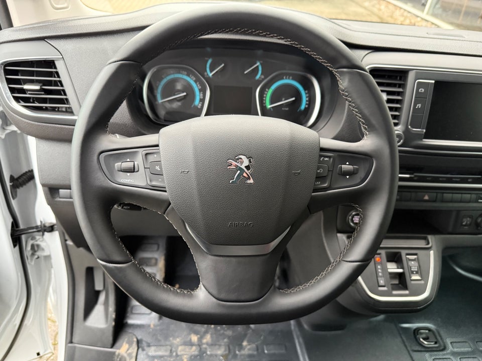 Peugeot e-Expert 75 L3 Premium Van