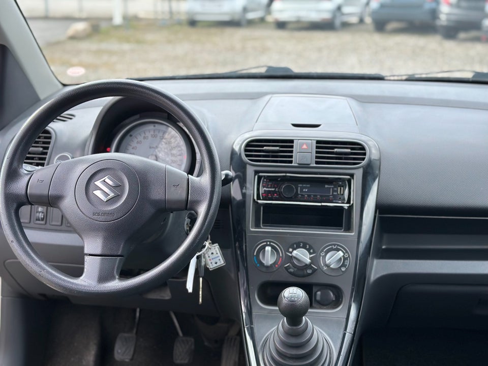 Suzuki Splash 1,0 GL 5d