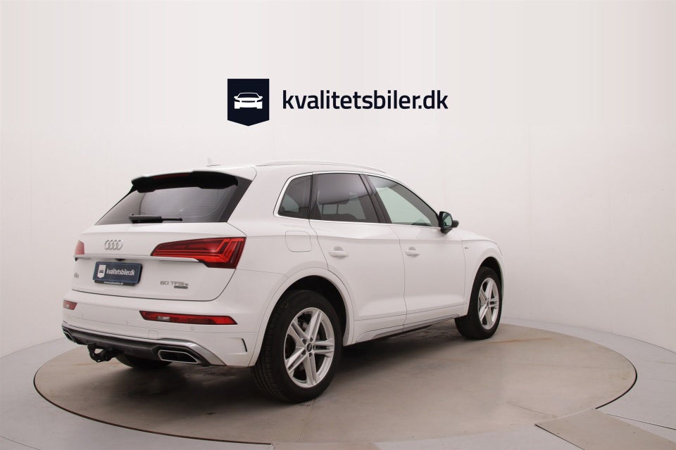 Audi Q5 50 TFSi e S-line quattro S-tr. 5d