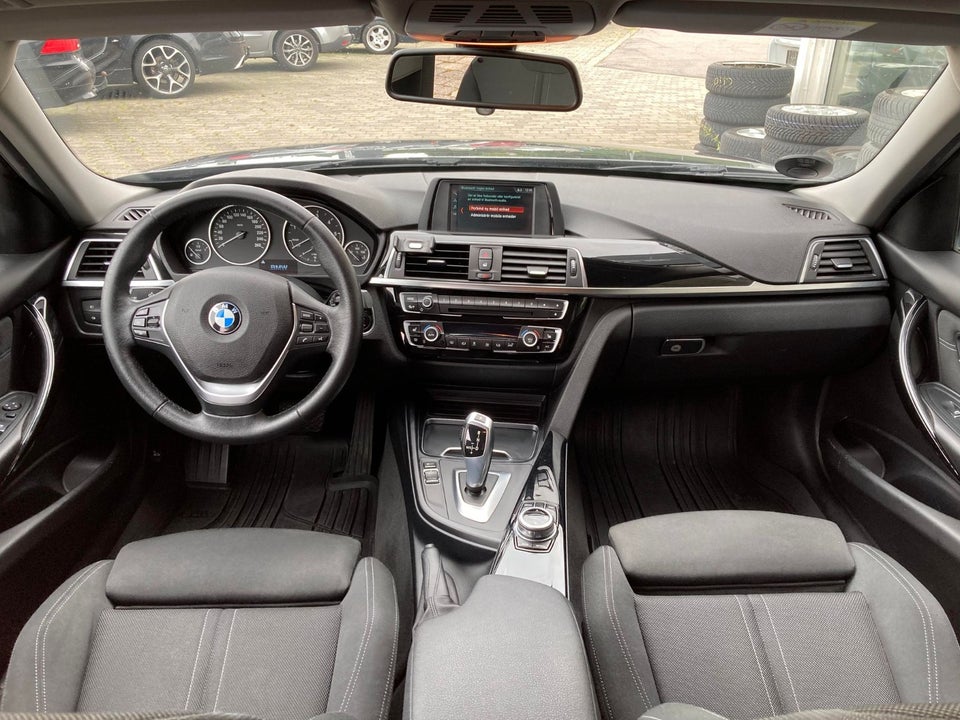 BMW 320d 2,0 Touring aut. 5d