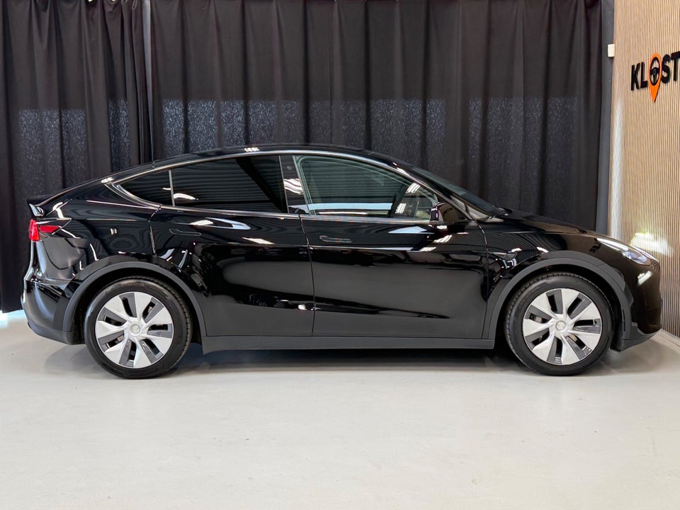 Tesla Model Y RWD 5d