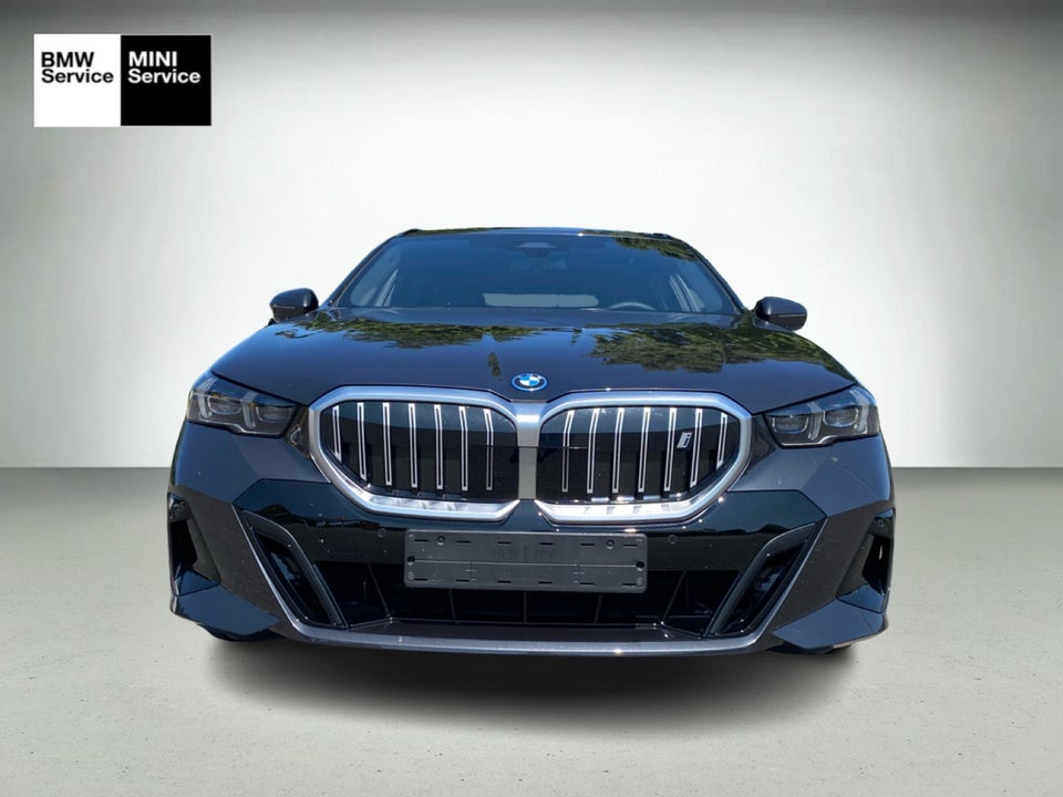BMW i5 eDrive40 Touring M-Sport 5d