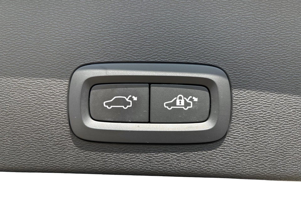Volvo C40 ReCharge Extended Range Core 5d