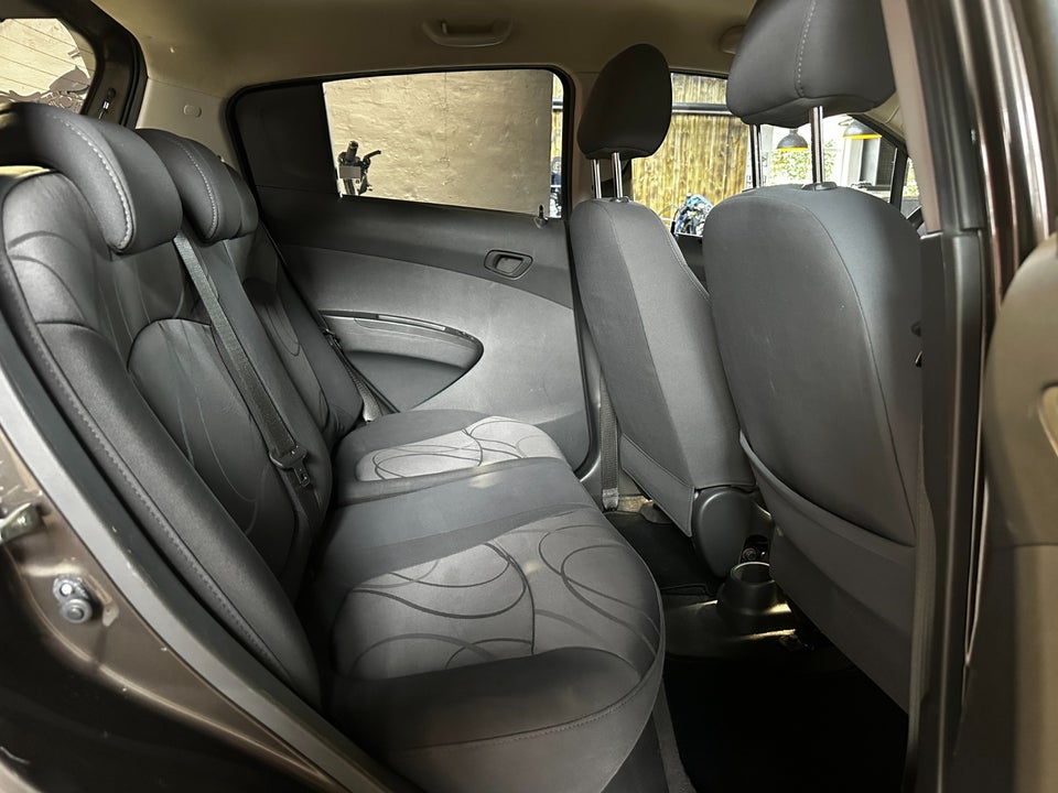 Chevrolet Spark 1,0 LS 5d