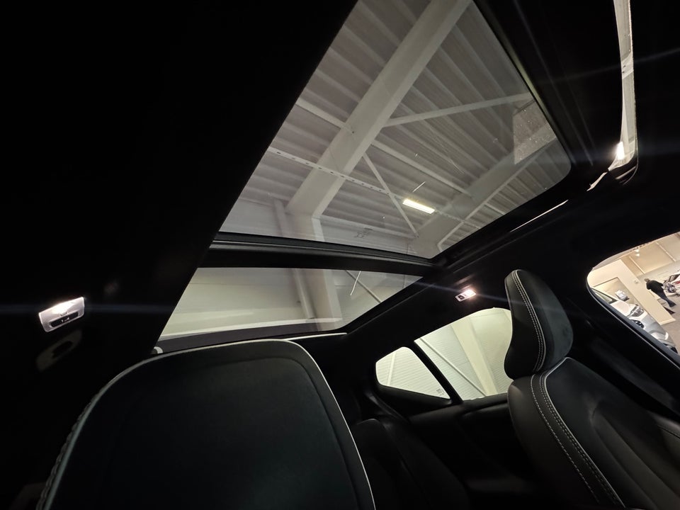 Volvo XC40 1,5 T4 ReCharge R-Design aut. 5d