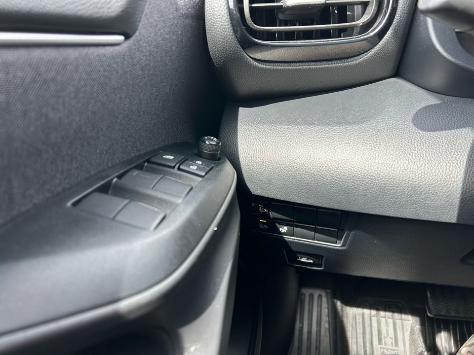 Toyota Yaris 1,5 Hybrid Active Tech e-CVT 5d