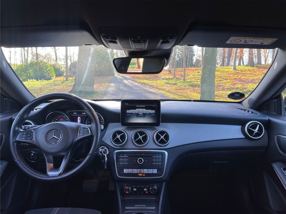 Mercedes CLA200 1,6 Shooting Brake aut. 5d