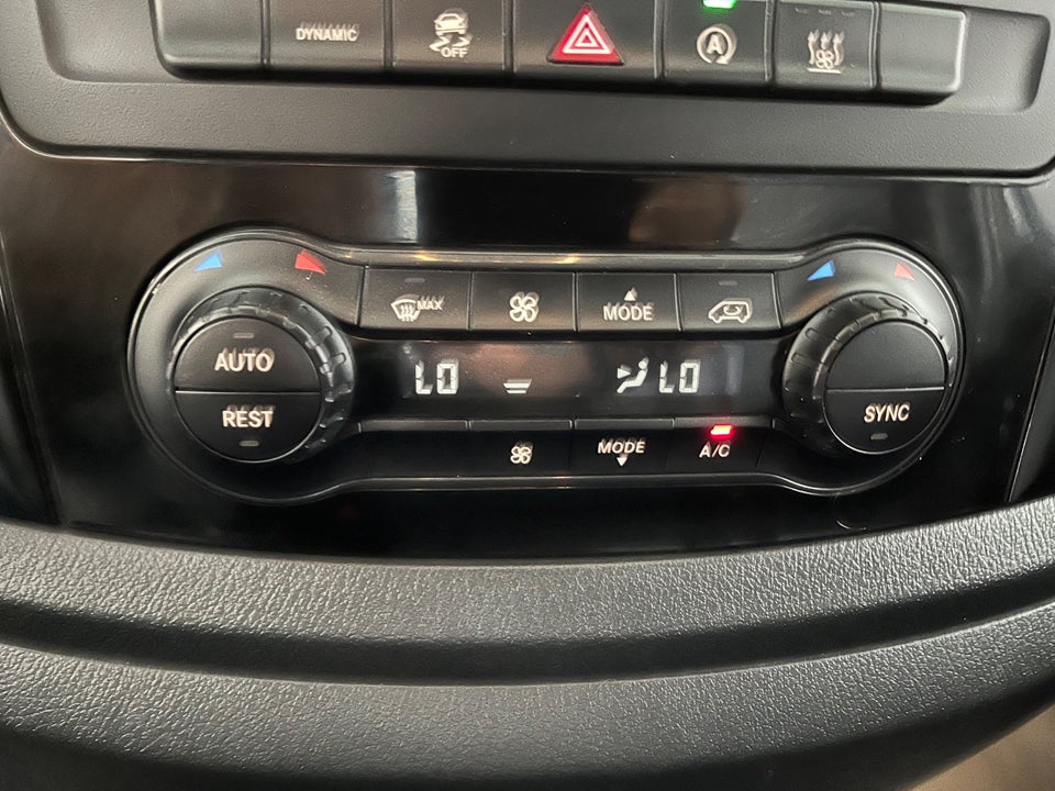 Mercedes Vito 114 2,0 CDi Complete aut. L RWD