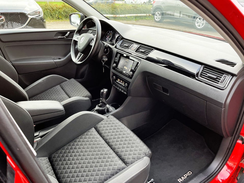 Skoda Rapid 1,0 TSi 95 Active 5d