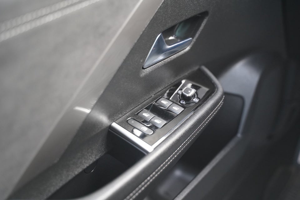 Opel Astra 1,6 PHEV Ultimate aut. 5d