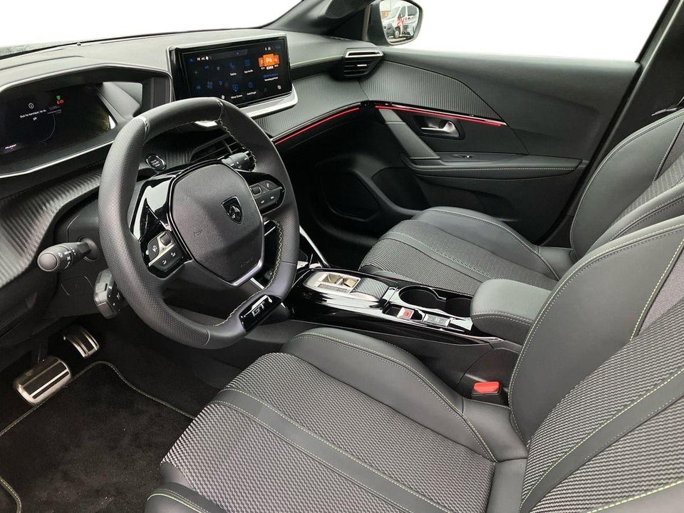 Peugeot e-208 54 GT 5d