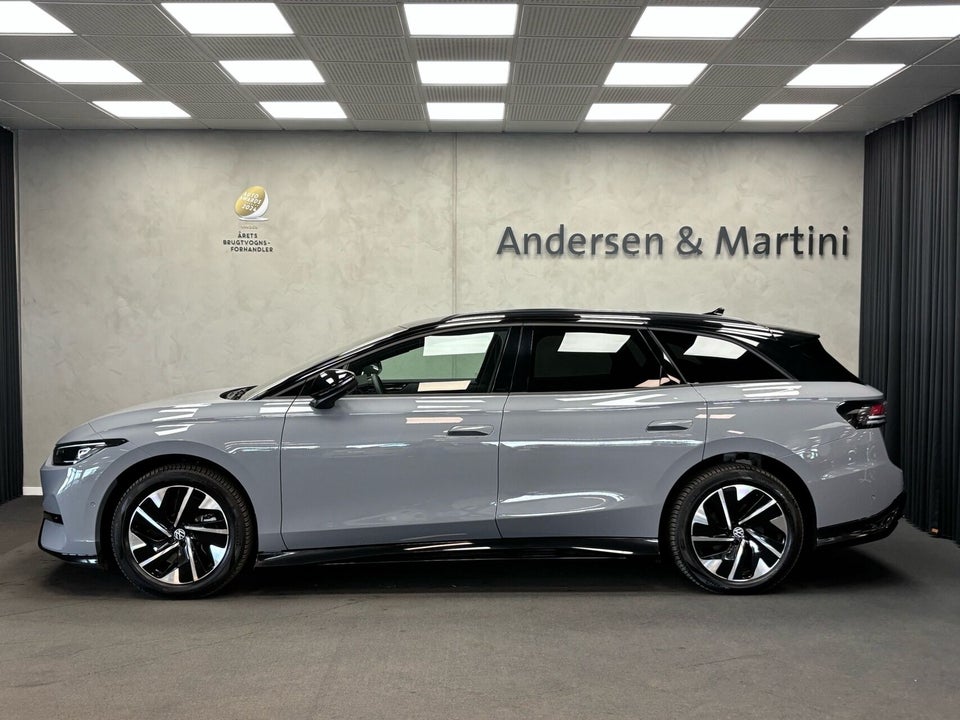 VW ID.7 77 Pro Tourer 5d