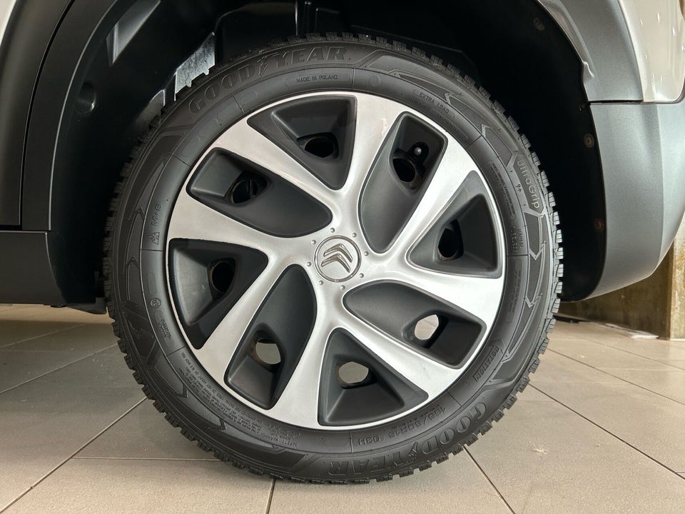Citroën C3 Aircross 1,6 BlueHDi 100 Feel+ 5d