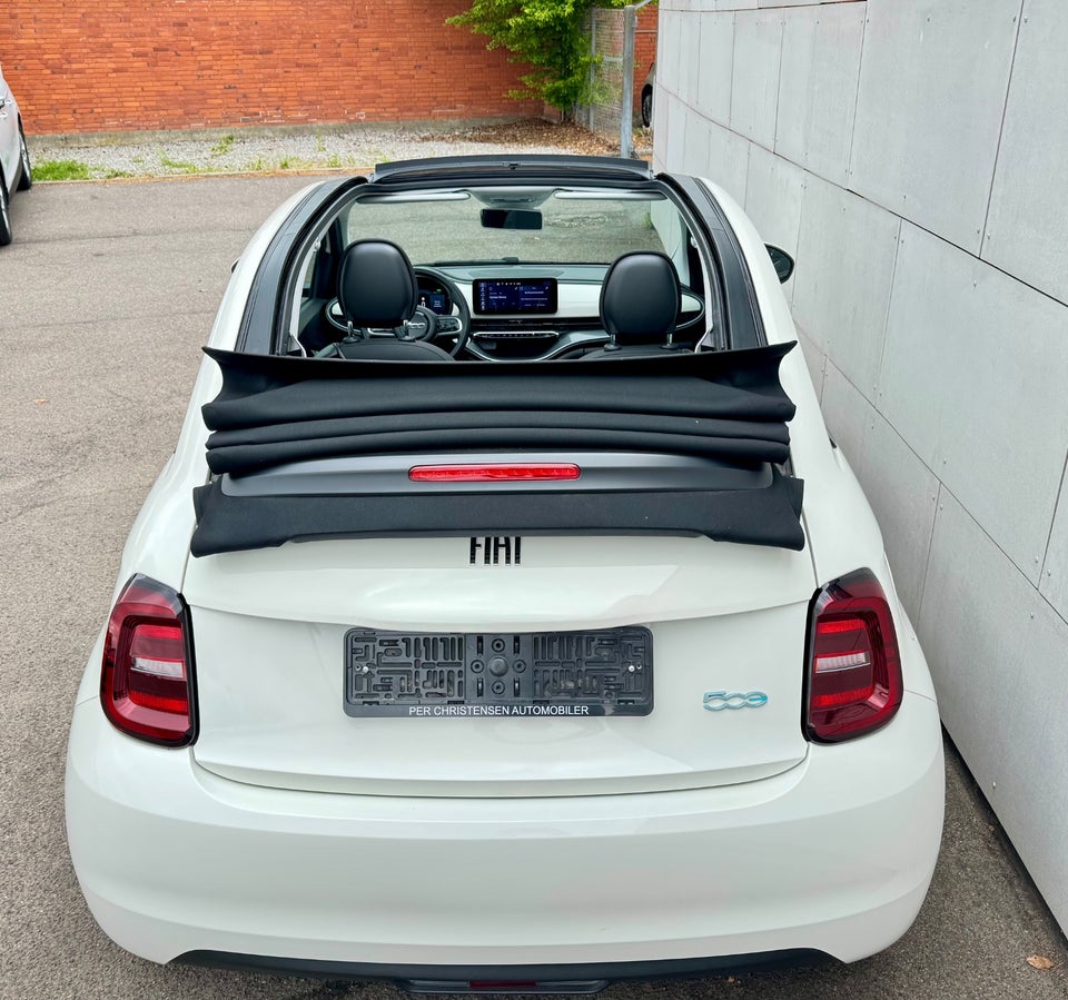 Fiat 500e 42 Icon Cabrio 2d