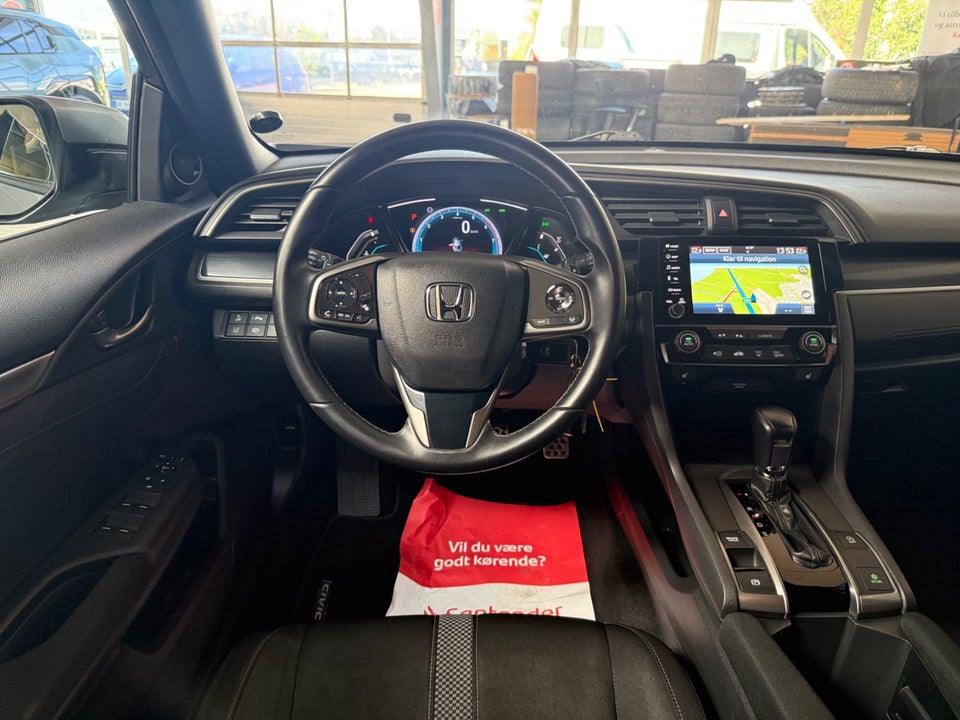 Honda Civic 1,0 VTEC Turbo Elegance CVT 5d