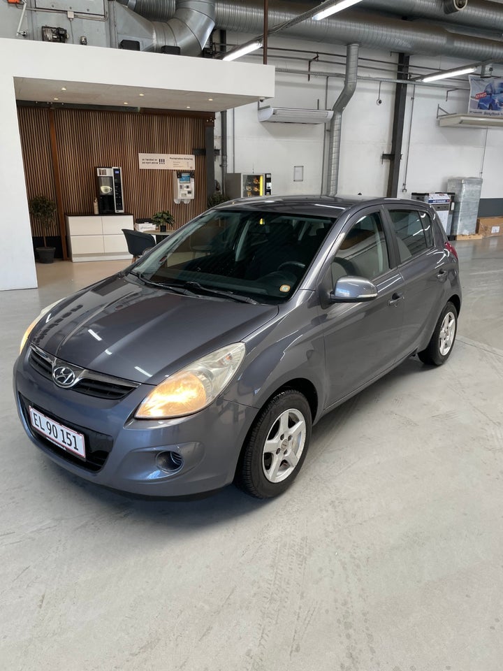 Hyundai i20 1,25 Classic 5d