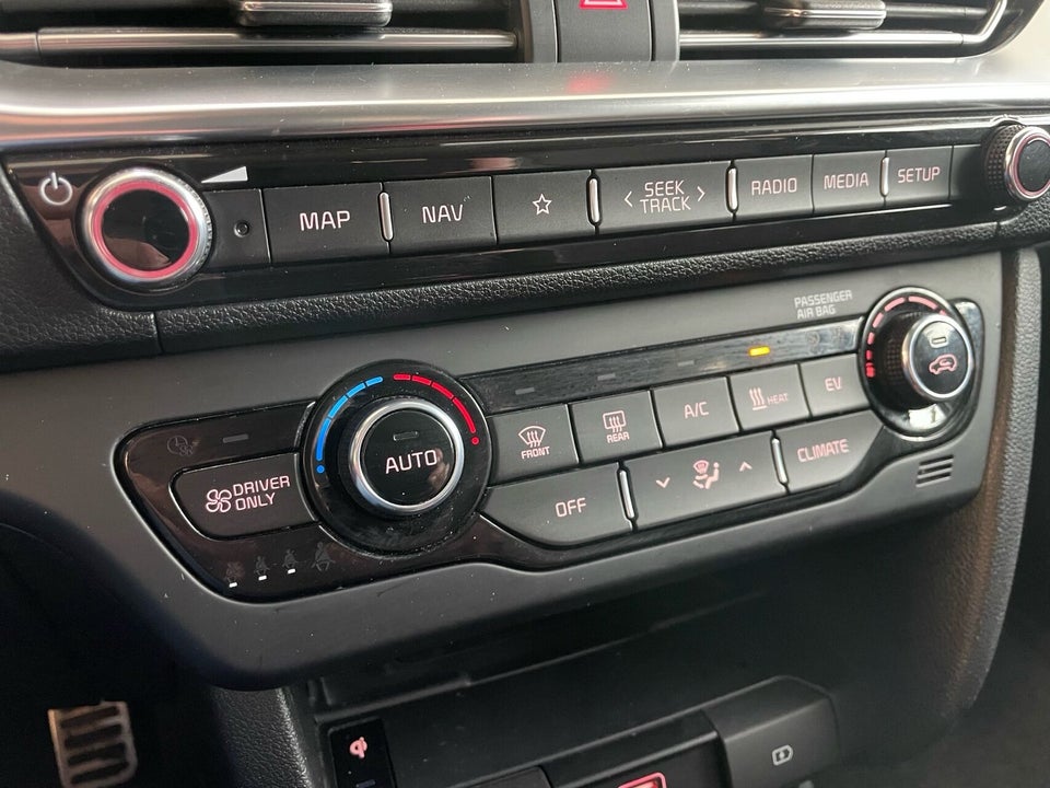 Kia e-Niro 64 Advance 5d