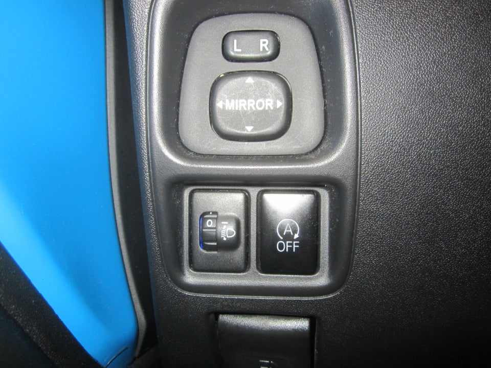 Toyota Aygo 1,0 VVT-i x-wave 5d