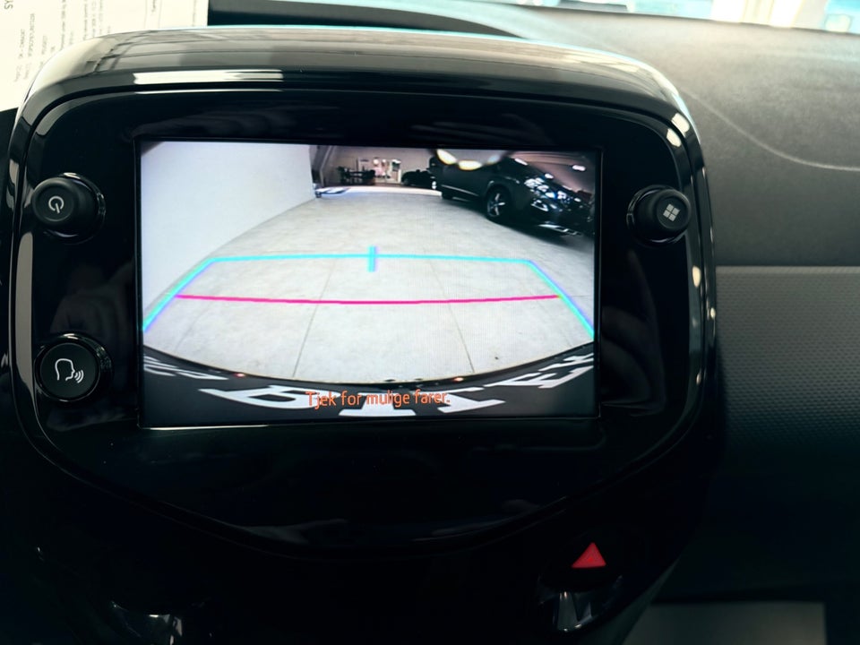 Peugeot 108 1,0 e-VTi 72 Allure+ 5d