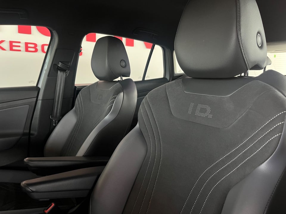 VW ID.4 77 Pro Performance 5d