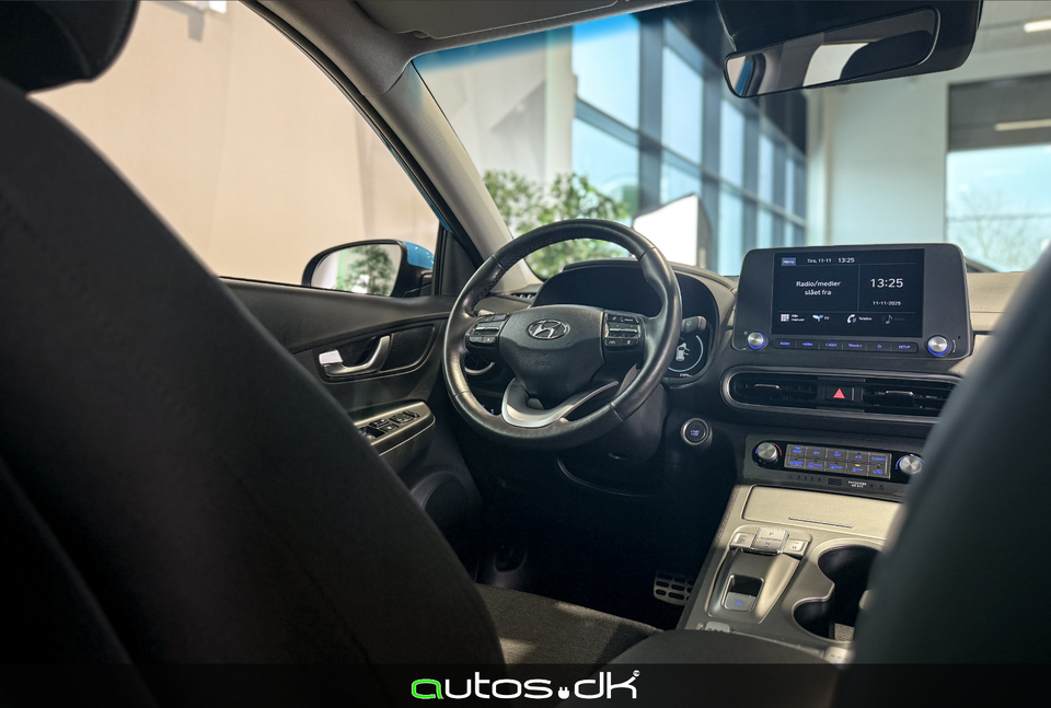 Hyundai Kona 39 EV Select 5d