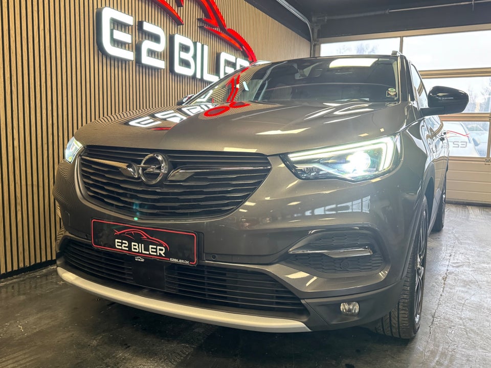 Opel Grandland X 1,6 Hybrid4 Ultimate aut. 5d