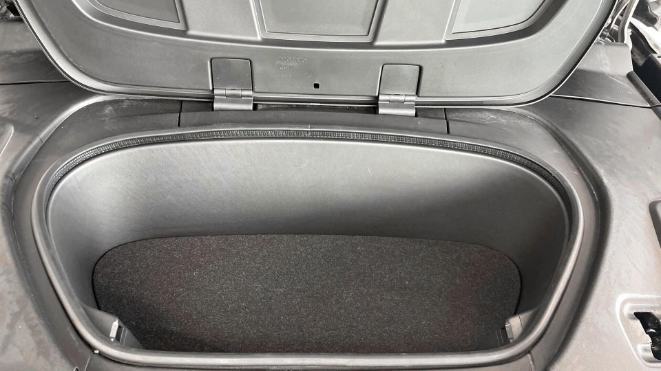 Volvo XC40 ReCharge Extended Range Plus 5d