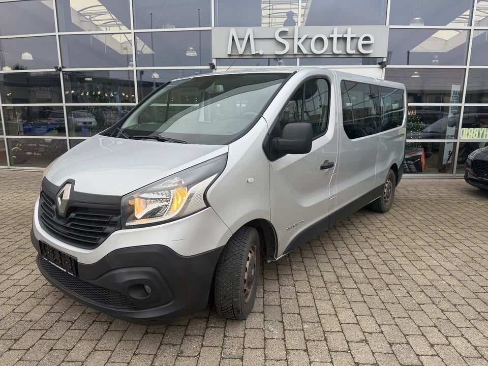 Renault Trafic T29 1,6 dCi 125 L2H1 Grand Passenger