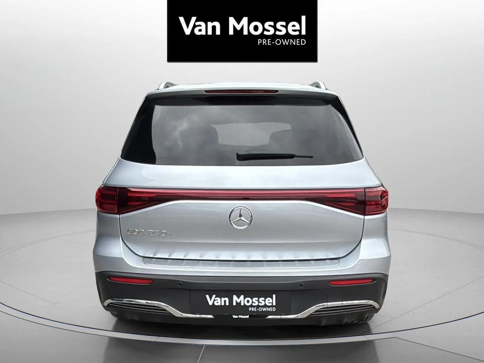 Mercedes EQB250+ AMG Line Advance Plus 5d