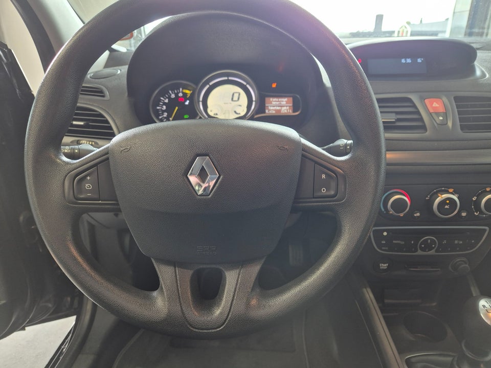Renault Megane III 1,6 110 Authentique Sport Tourer 5d