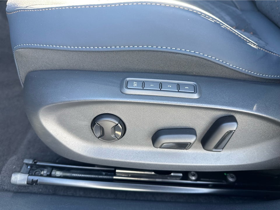 Cupra Tavascan 77 Adrenaline 5d