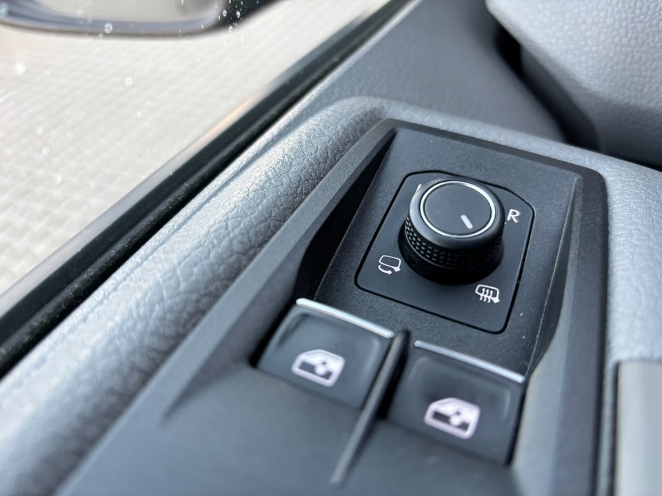 MAN TGE 2,0 3.180 Kassevogn L3H3 aut. FWD