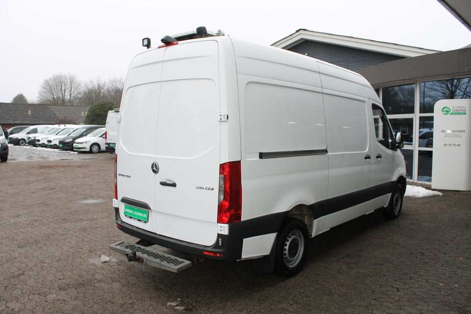 Mercedes Sprinter 316 2,2 CDi A2 Kassevogn aut. RWD