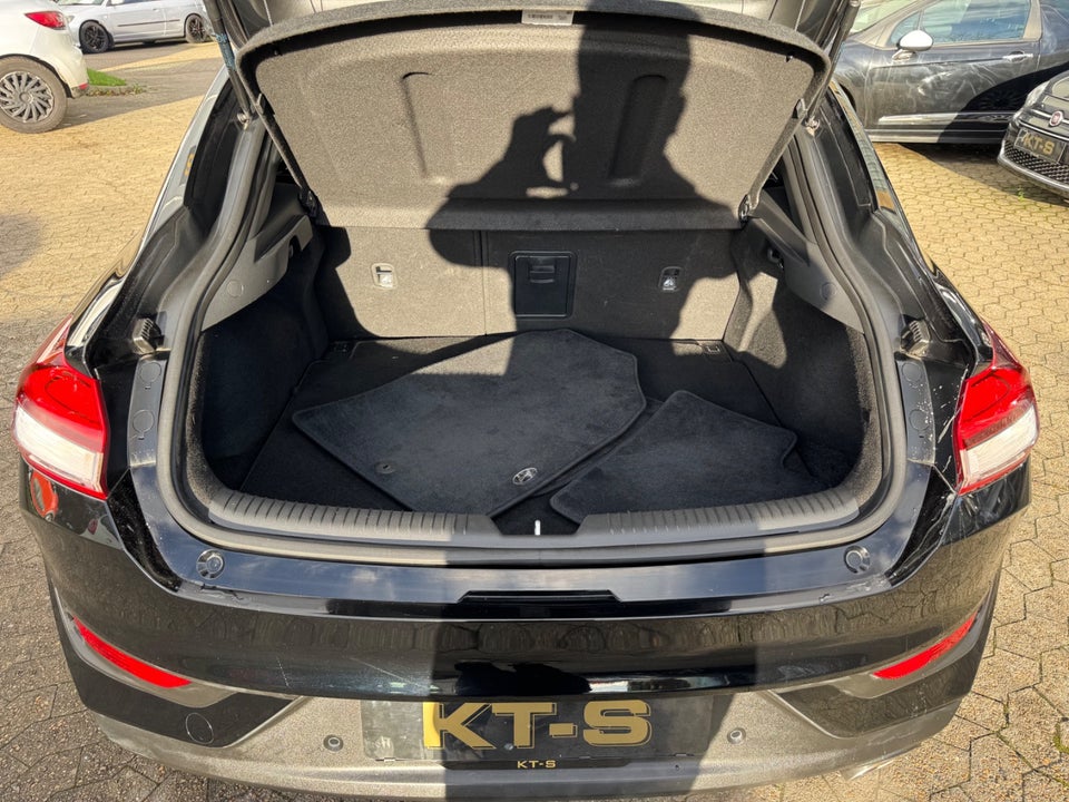 Hyundai i30 1,4 T-GDi Premium Fastback DCT 5d