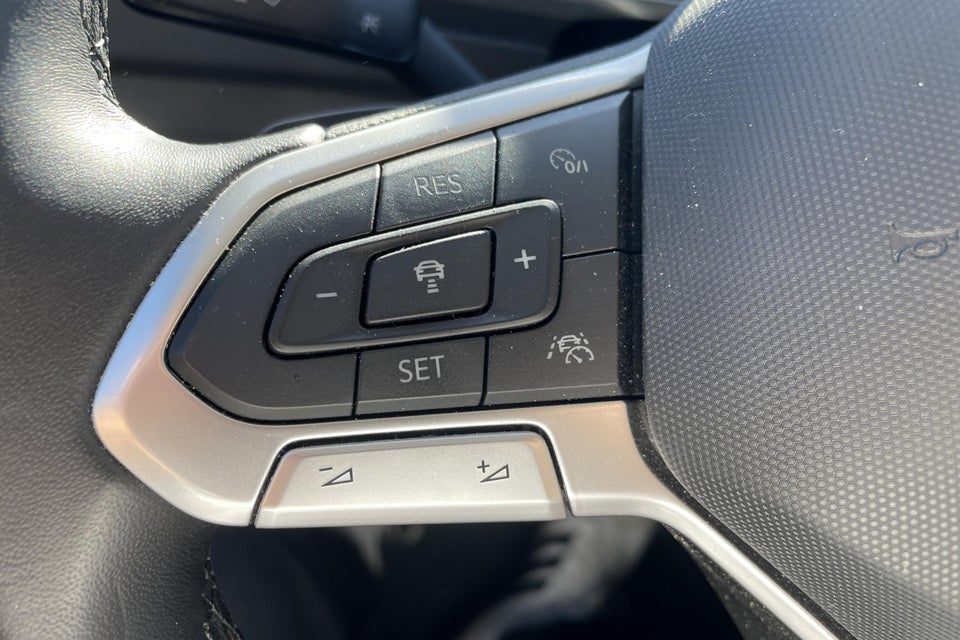 VW Tiguan 1,4 eHybrid Elegance DSG 5d