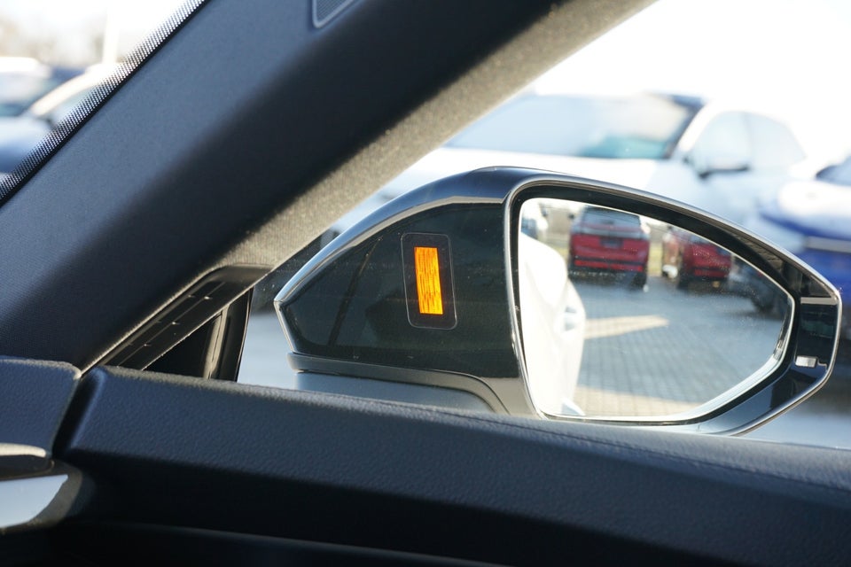 Audi e-tron GT quattro 4d