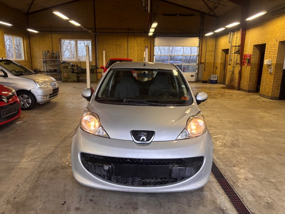 Peugeot 107 1,0 Trendy 5d