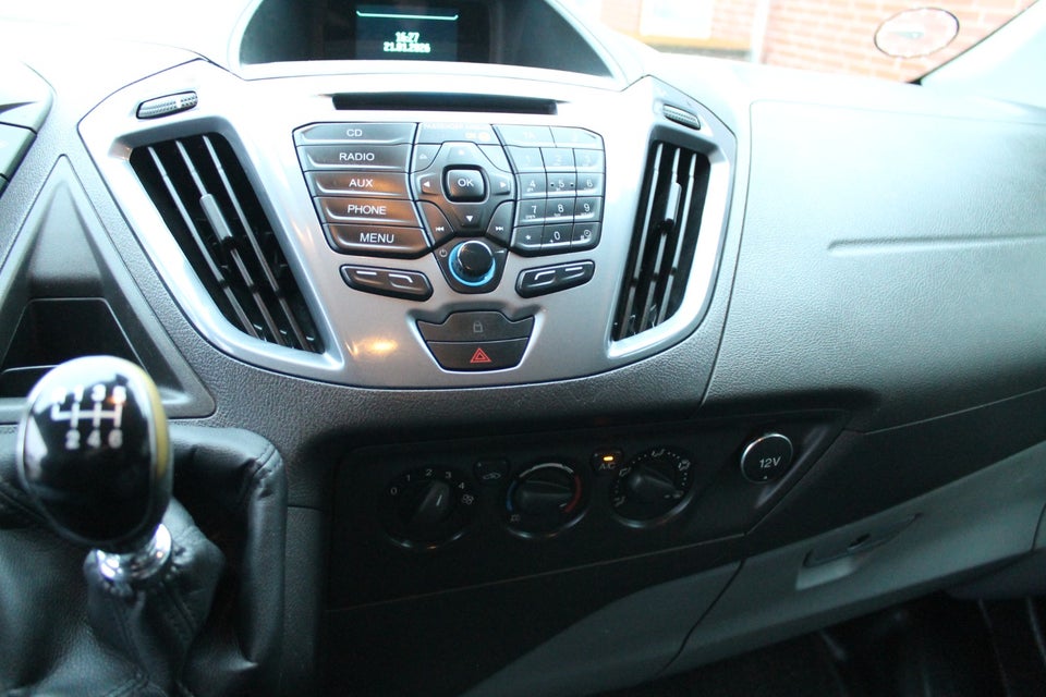 Ford Transit Custom 310L 2,2 TDCi 155 Ambiente Van 5d