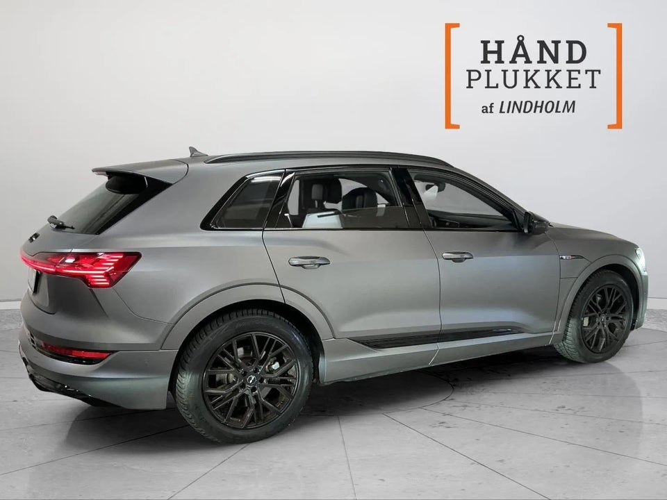 Audi e-tron 55 S-line quattro 5d