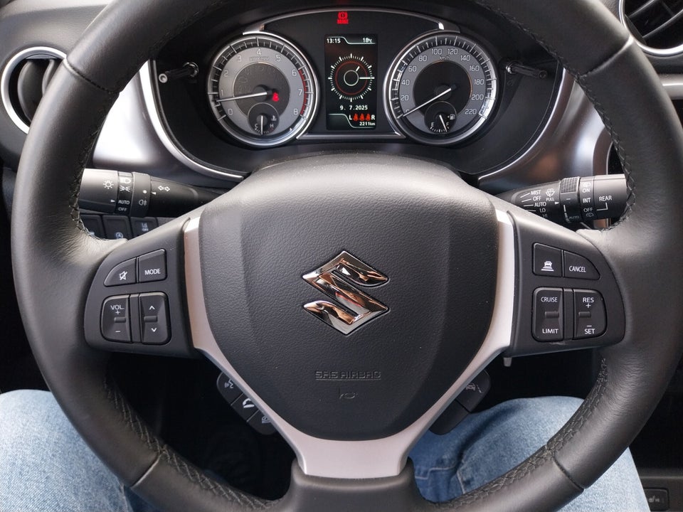 Suzuki Vitara 1,4 mHybrid Active 5d