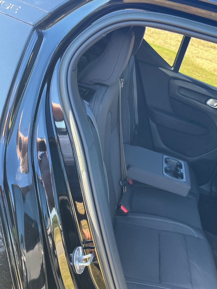 Volvo XC40 ReCharge Core 5d