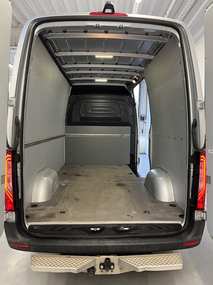 Mercedes Sprinter 316 2,2 CDi A2 Kassevogn aut. RWD