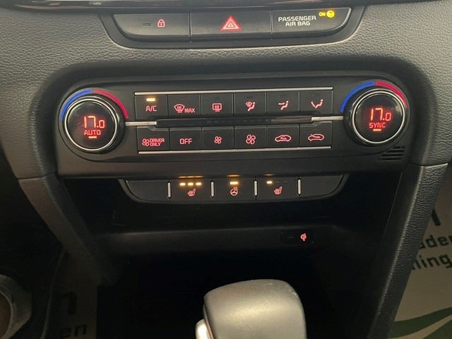 Kia Ceed 1,6 PHEV Prestige SW DCT 5d