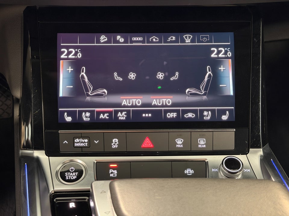Audi e-tron 55 S-line Sportback quattro 5d