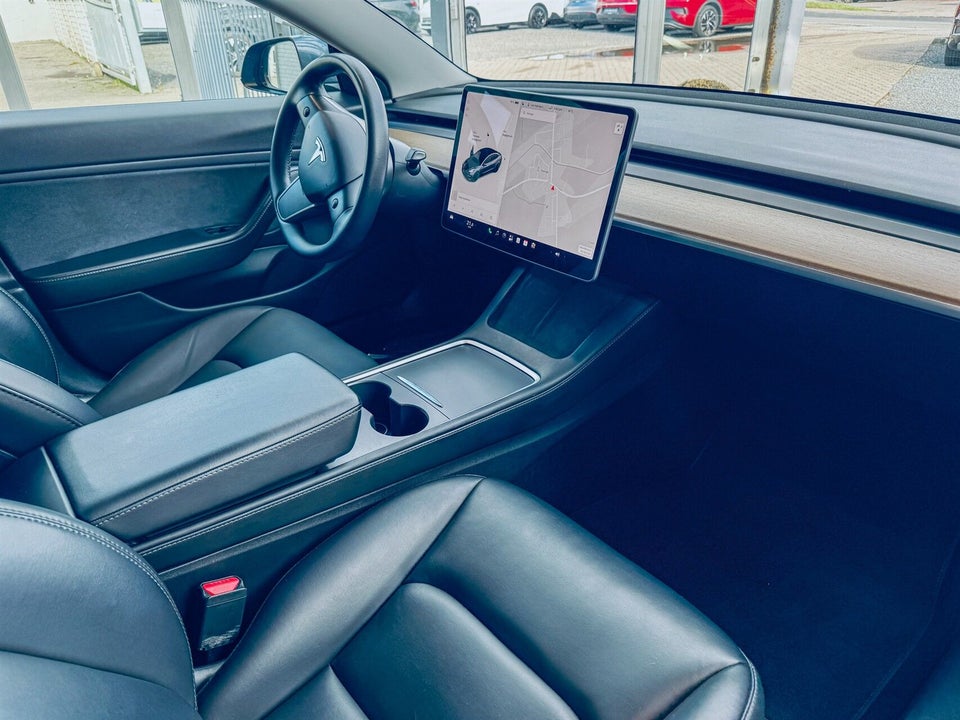 Tesla Model 3 Performance AWD 4d