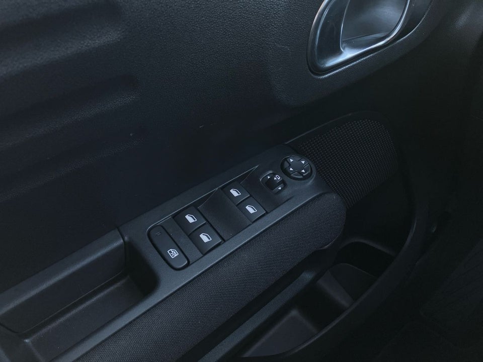 Citroën C3 Aircross 1,2 PureTech 130 Impress EAT6 5d