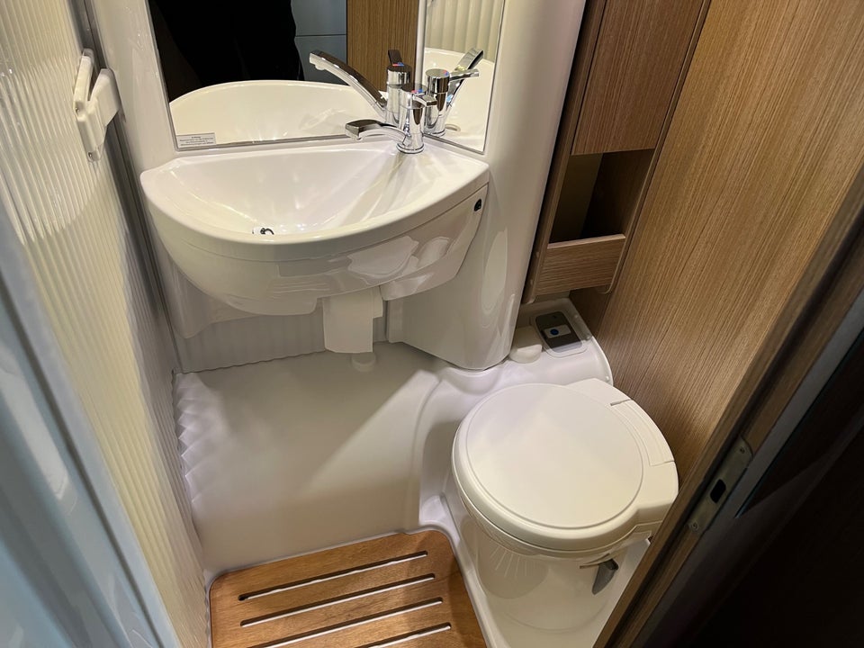 Fiat Carado 2,3 MJT T337 aut. 3d