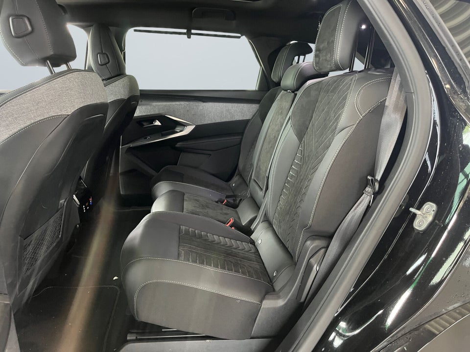 Peugeot e-5008 77 GT 7prs 5d