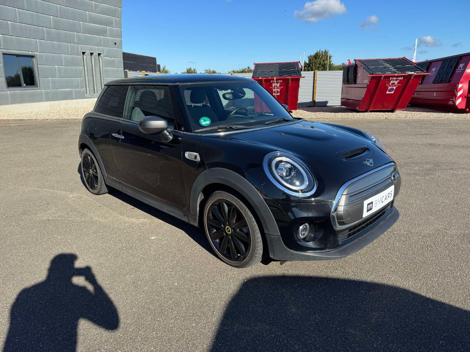 MINI Cooper SE Classic Trim 3d