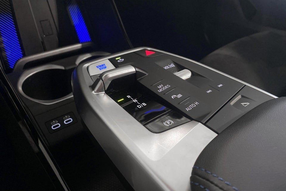 BMW iX2 eDrive20 M-Sport 5d